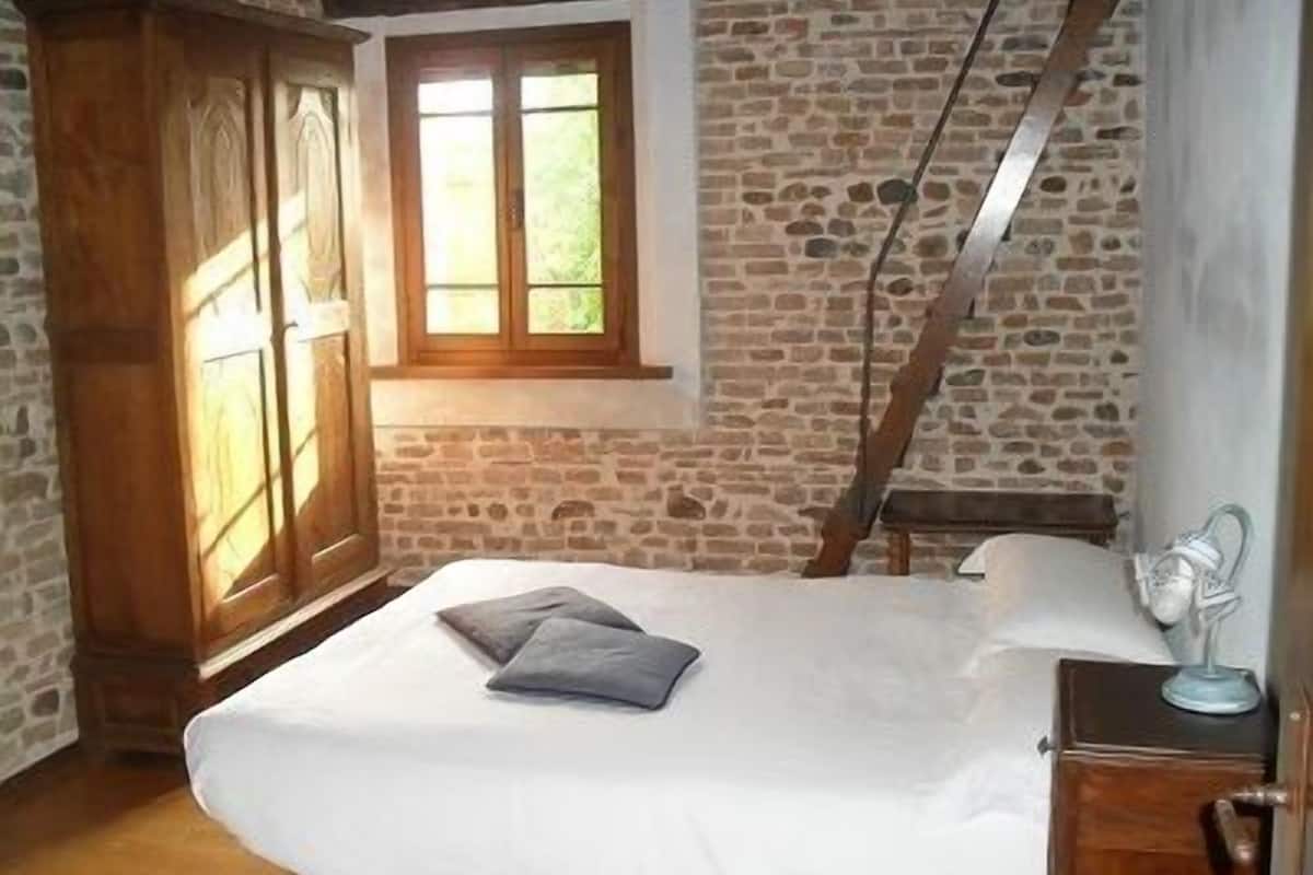 Double Room, Kitchenette | Premium bedding, desk, free WiFi, bed sheets