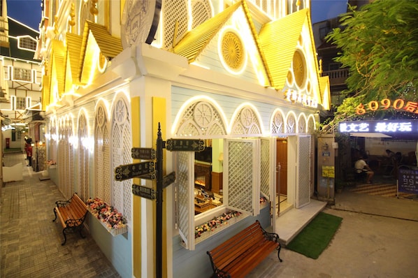 Front of property – evening/night