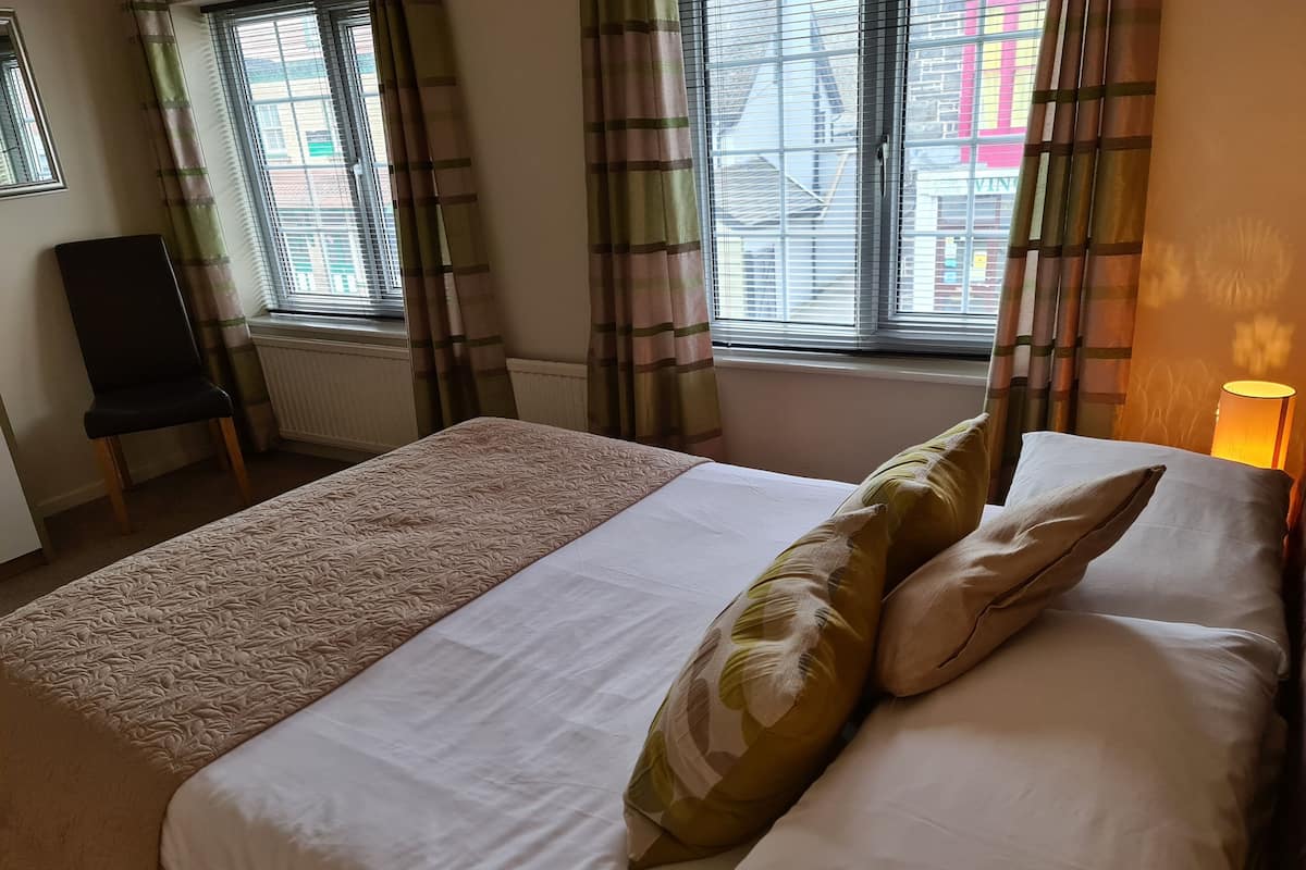 Standard Double Room, Ensuite (Room 2 )