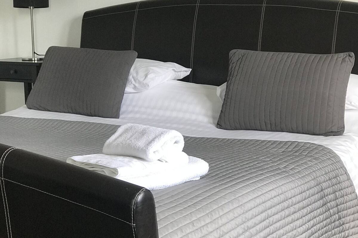 The Graeme Hotel, Falkirk: Info, Photos, Reviews | Book at Hotels.com