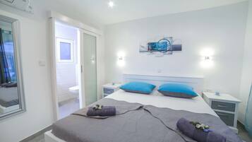 Deluxe Apartment | 1 bedroom, desk, iron/ironing board, free WiFi