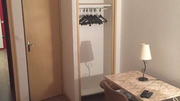 Chambre Simple | Ăquipements de la chambre