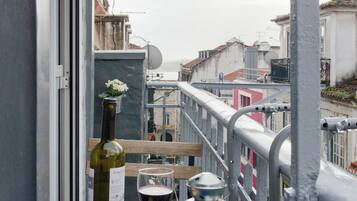 Premium Apartment, 1 Queen Bed with Sofa bed, Balcony, City View (LS4) | Balcony view