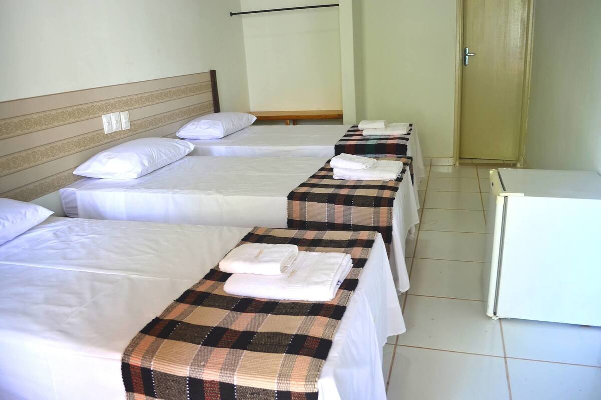 Single Room | Minibar, free WiFi