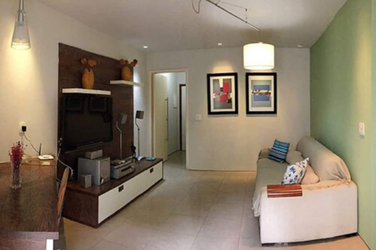 Een minibar, verduisterende gordijnen, geluiddichte muren