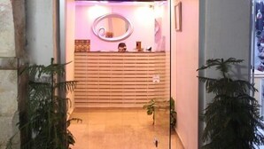 Interior entrance - Hotel Grand Urhay (Sanliurfa)