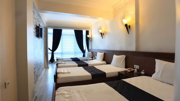 Quadruple Room - Hotel Grand Urhay (Sanliurfa)