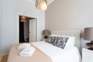 Apartamento família, 2 quartos, 2 banheiros, vista para a cidade | 1 bedroom, individually decorated, individually furnished