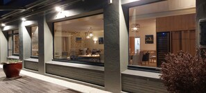 Lunch and dinner served, French cuisine - Le Castel Ac'h (Plouguerneau)