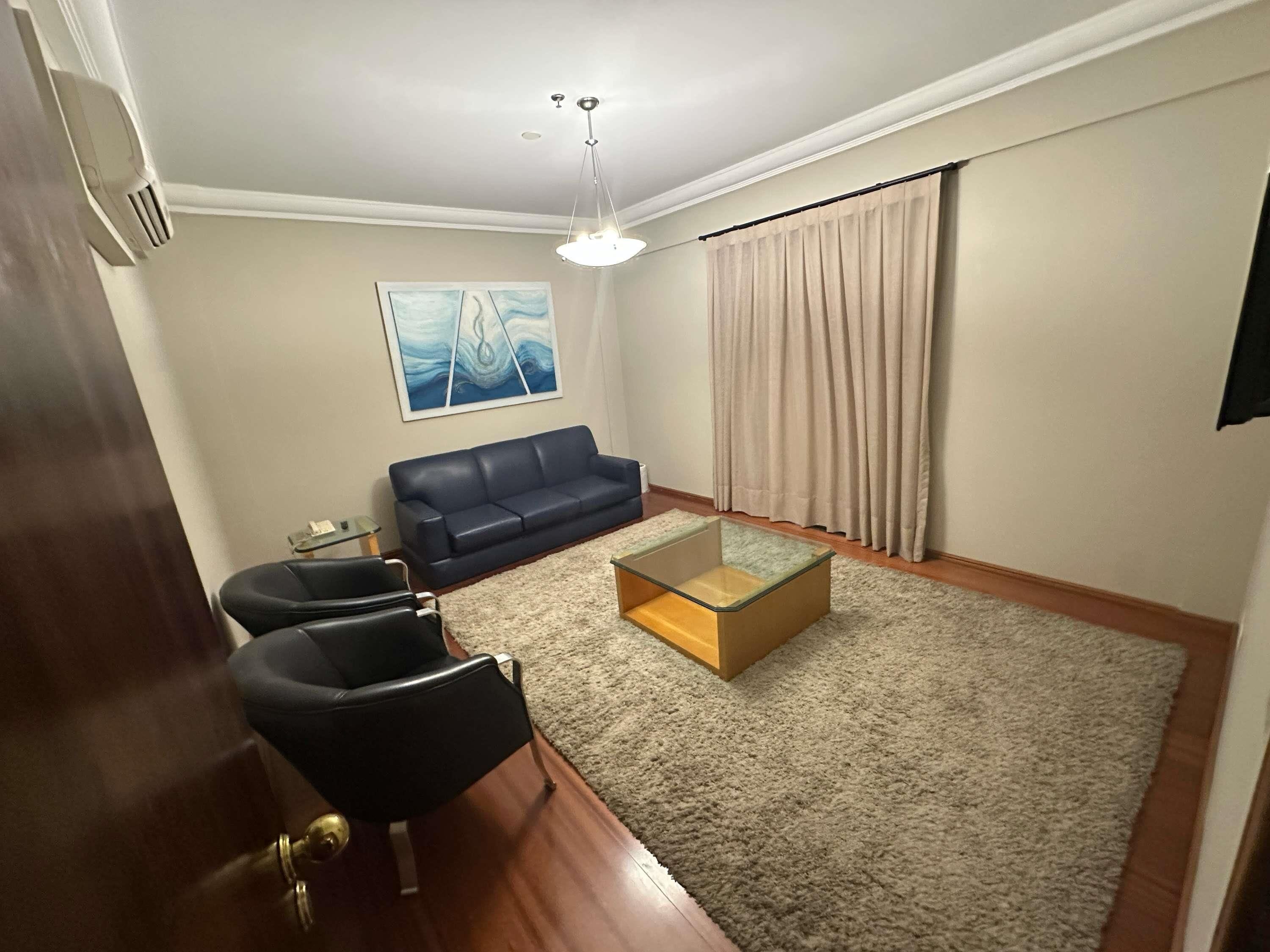 Suíte superluxo, 1 cama King | Frigobar, Wi-Fi de cortesia, roupa de cama