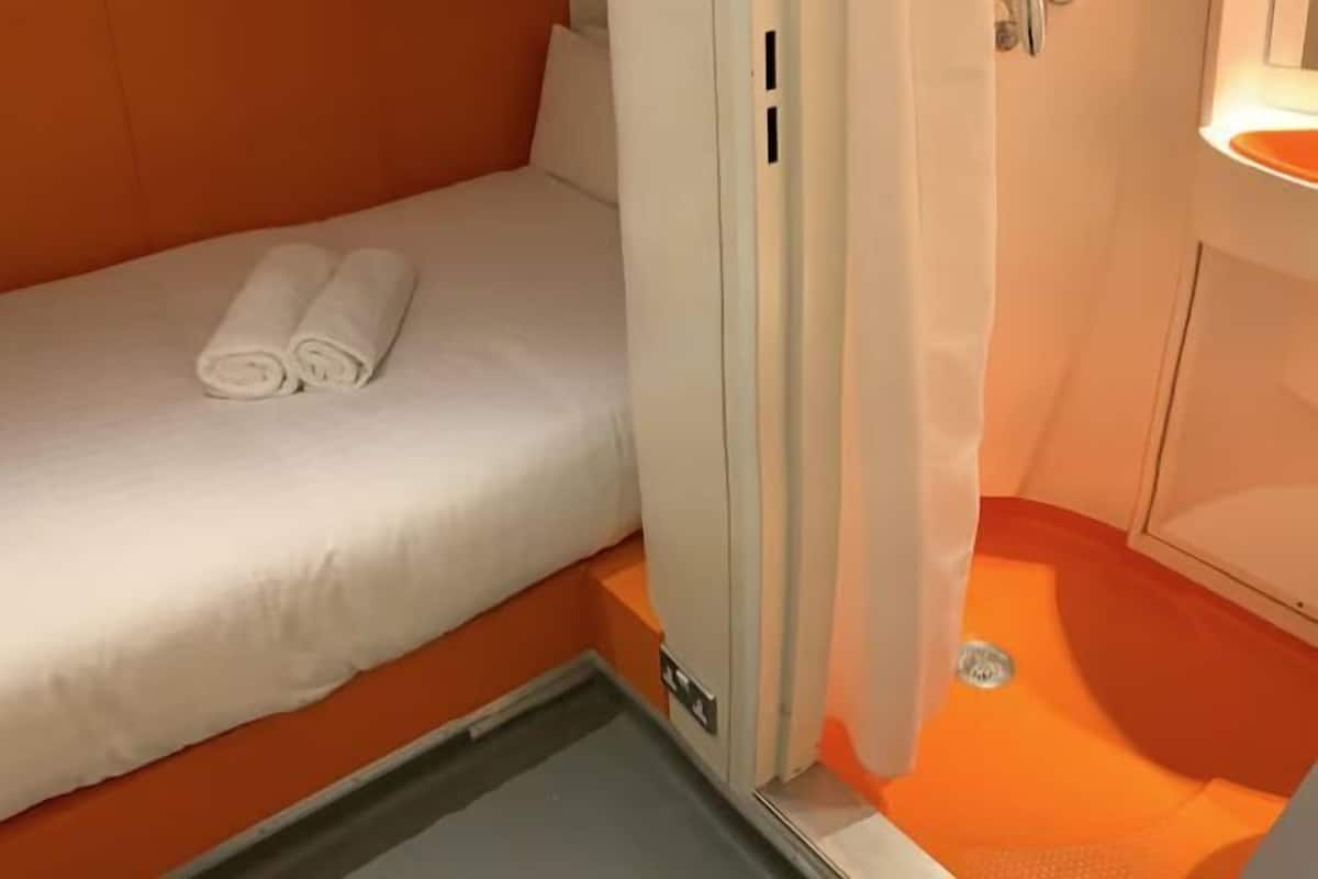 Sistema de insonorización, wifi gratis y ropa de cama