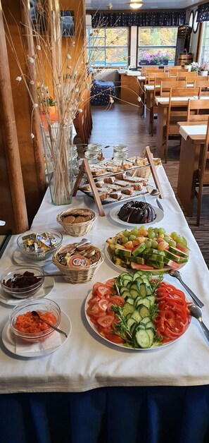 Dagelijks ontbijtbuffet inbegrepen