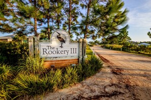 Cottage, 3 Bedrooms | Beach - The Rookery III Unit 4001 (Gulf Shores)
