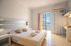Living area - Agoulos Beach Hotel (Zakynthos)