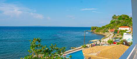 Pemandangan pantai/laut