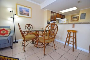 Dining - Sea Watch 1319 (Ocean City)