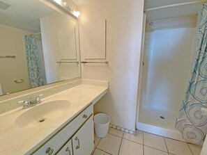 Condo, 3 Bedrooms | Bathroom - Sea Watch 1319 (Ocean City)