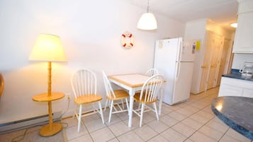 Condo, 1 quarto | Opções para refeição