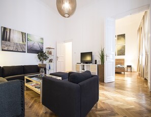 Comfort Apartment, 2 Bedrooms | Living area | TV
