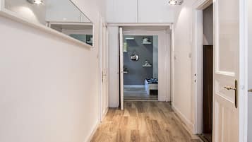 City Apartment, 2 Bedrooms | 2 bedrooms, iron/ironing board, free cots/infant beds, free WiFi