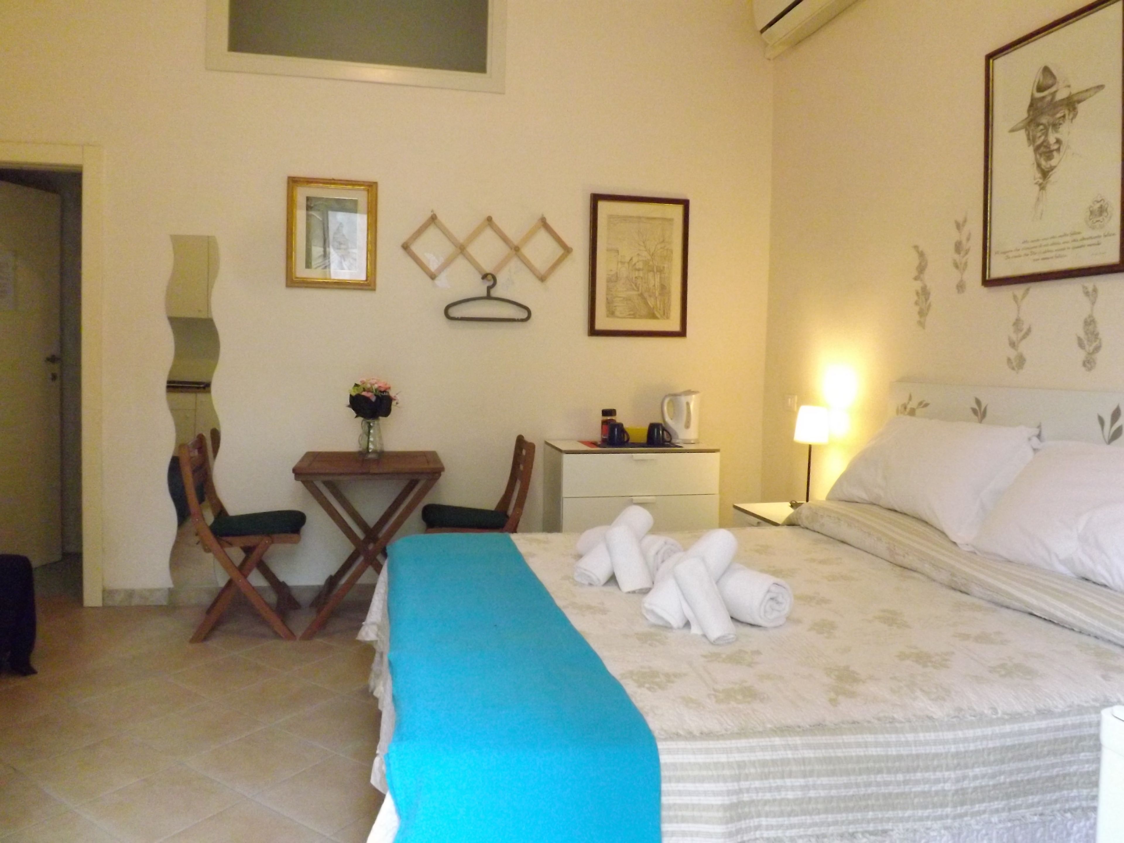 Familienzimmer | Italienische Bettbezüge von Frette, Betten mit Memory-Foam-Matratzen