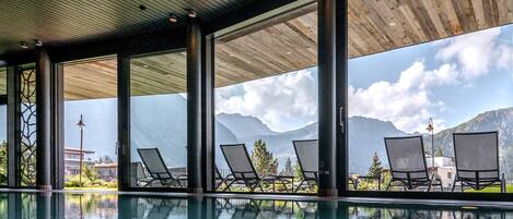 Sauna, baño de vapor y masajes con piedras calientes