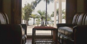客厅