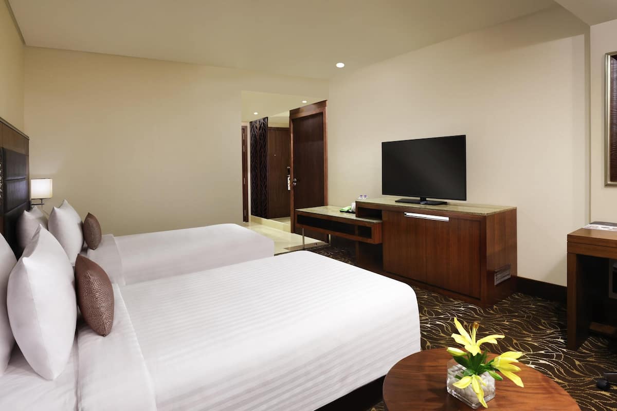 Superior Room, 2 Twin Beds | 1 bedroom, premium bedding, minibar, in-room safe