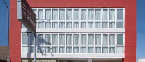 Entrée de l’hébergement