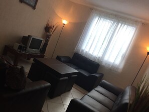 Lobby sitting area - Adamaris Condo Condesa (Acapulco)