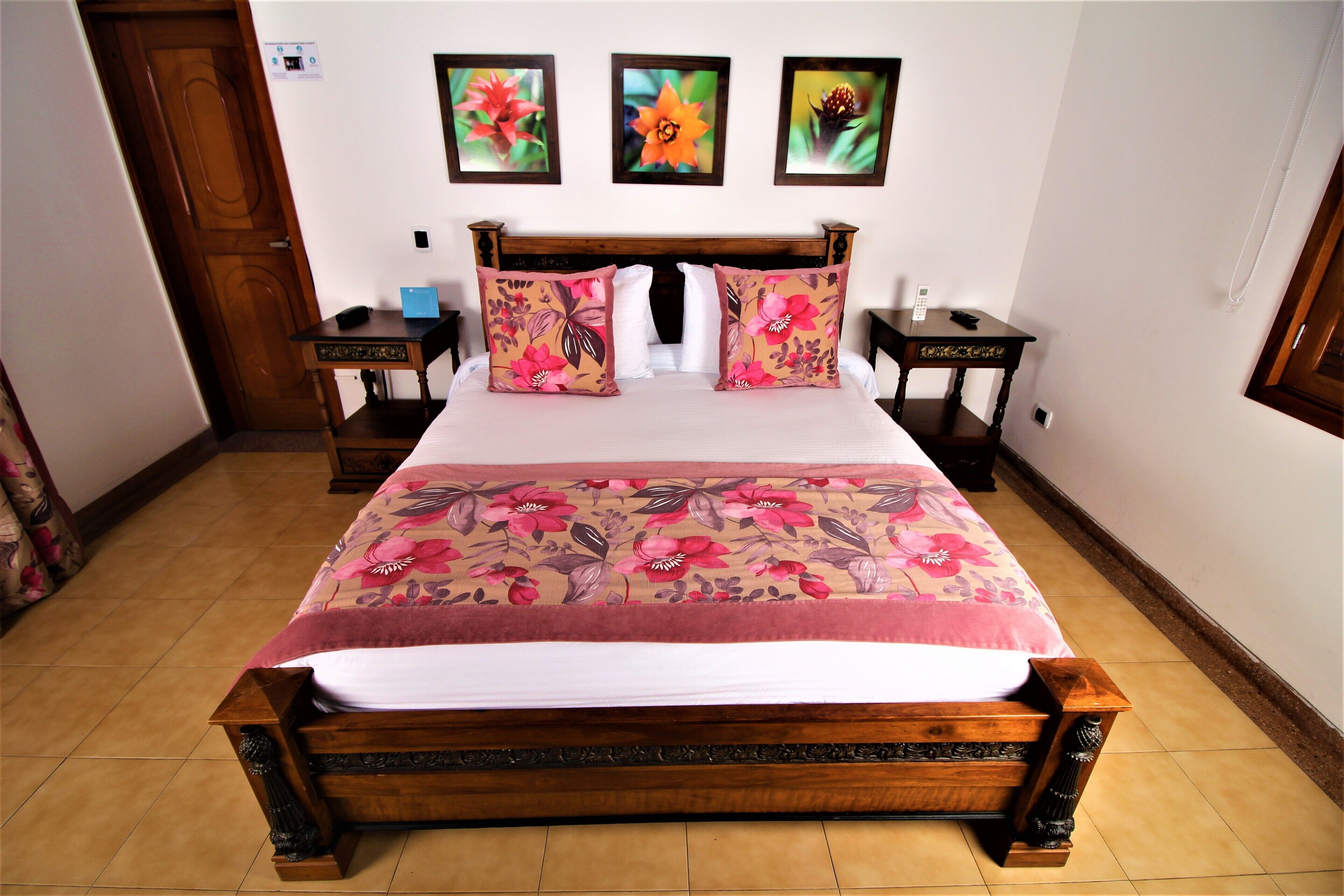 Photo - Amazilia Hotel