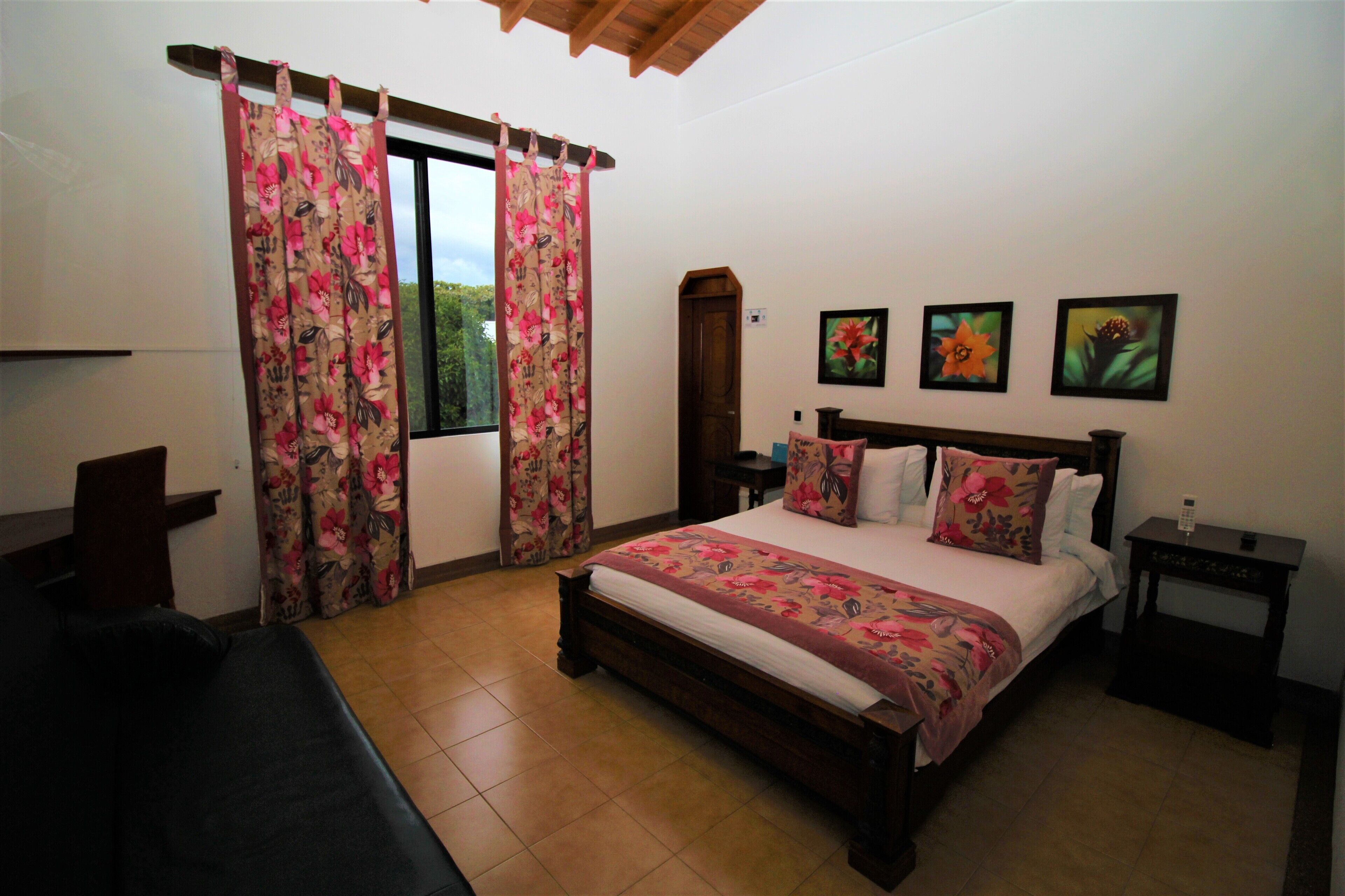 Photo - Amazilia Hotel