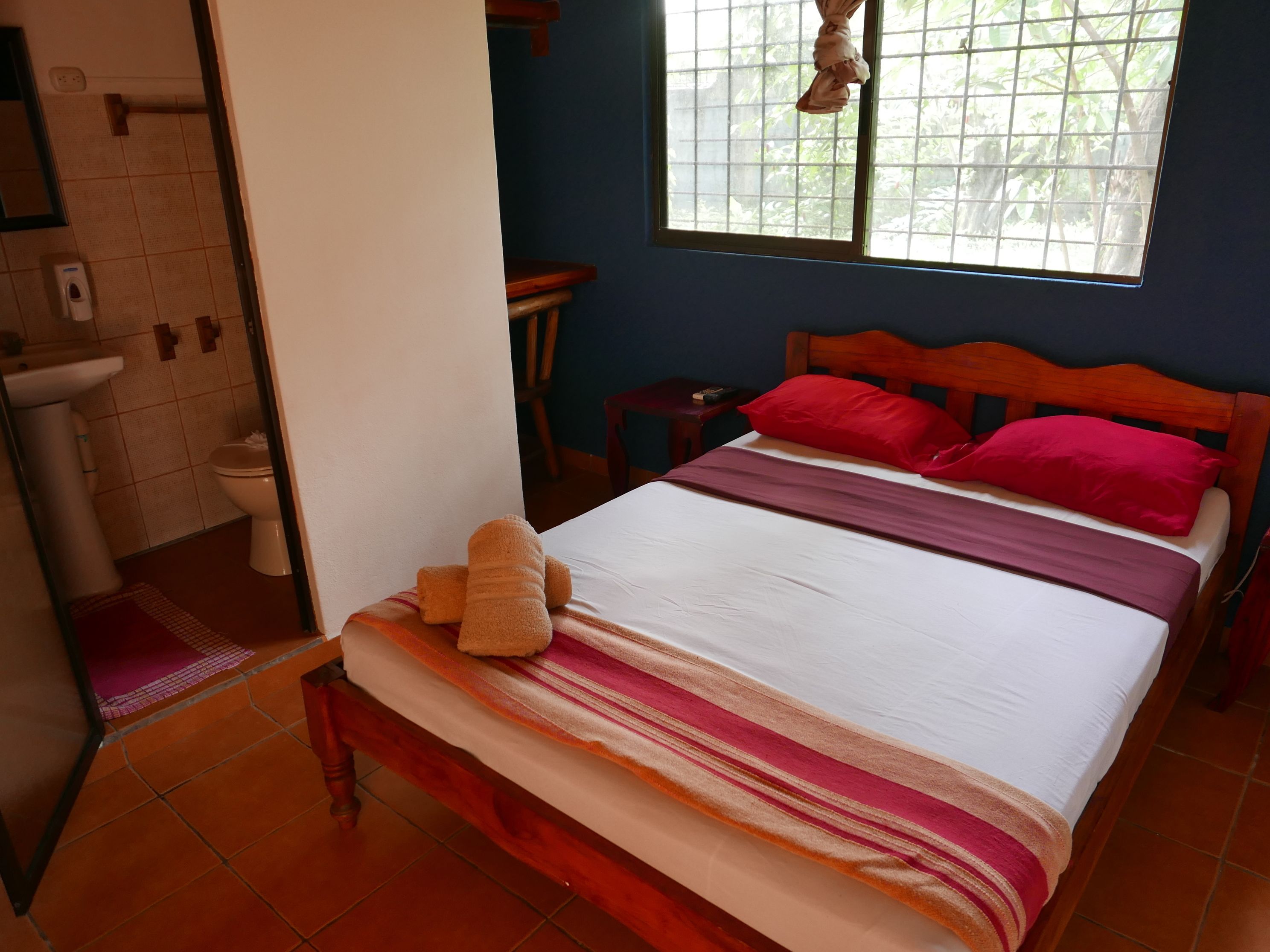 superior double room, 1 double bed, private bathroom | 1 bedroom, free wifi, bed sheets