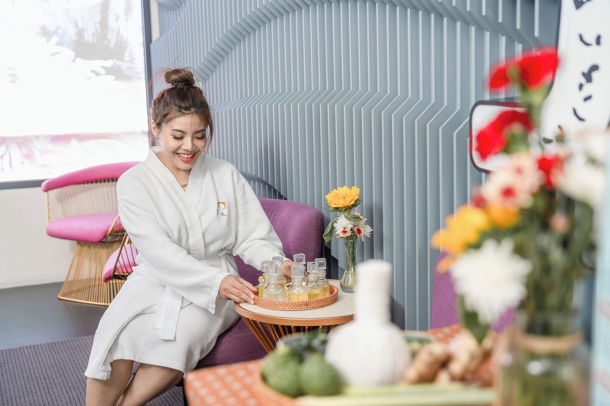 4 ห้องทรีทเมนท์, บริการนวด