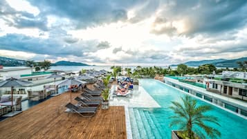 Outdoor pool, pool loungers