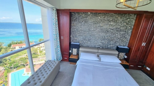 ラ ミラダ レジデンシーズ