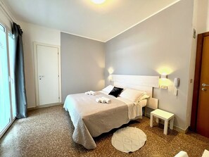 Pillow-top beds, in-room safe, desk, free WiFi