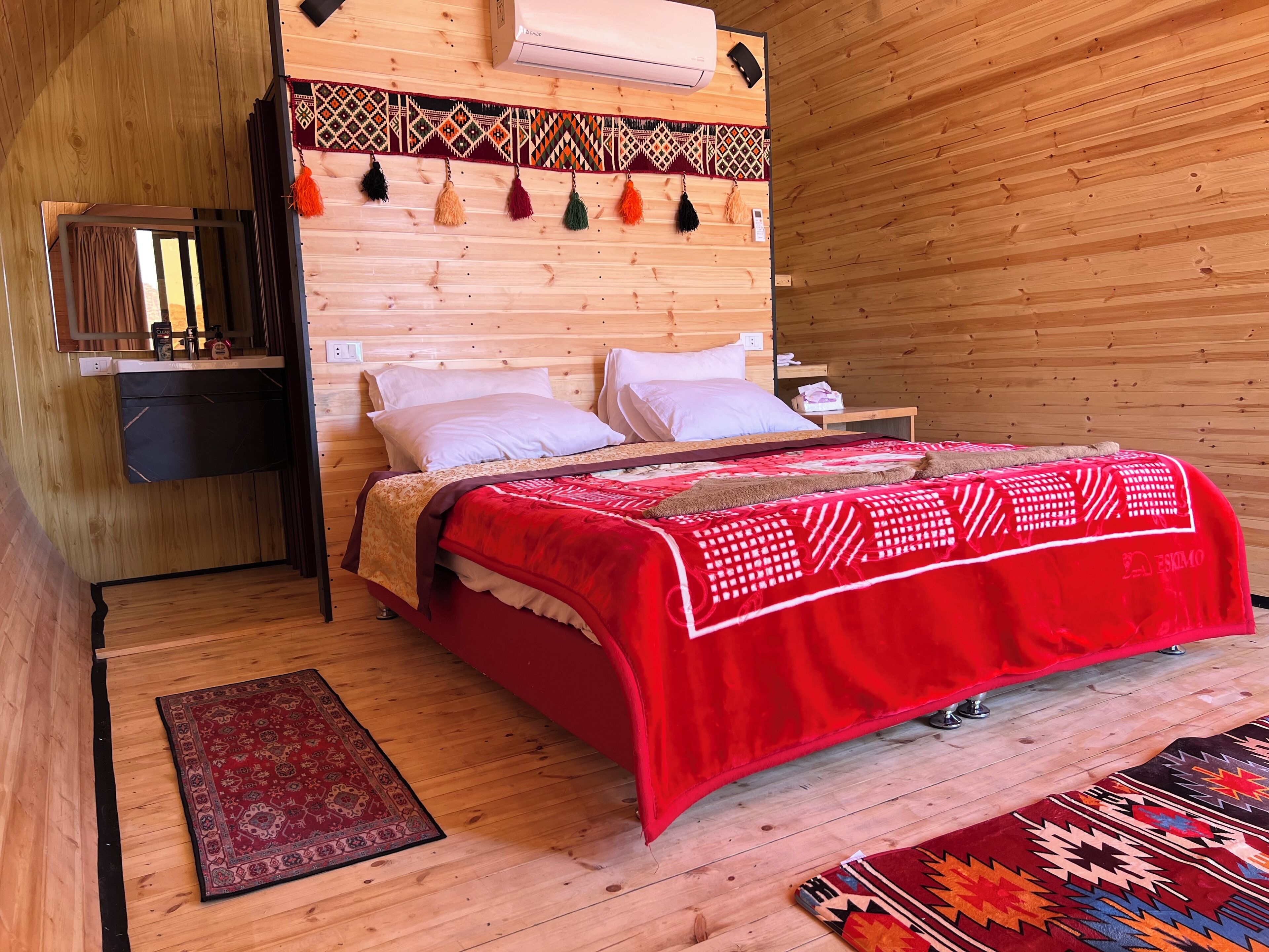 Suíte estúdio luxo | Individualmente mobiliados, escrivaninha, quartos à prova de som