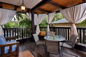 Terrace/patio - Eden's Boutique (Had Nes)