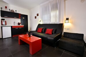 Private kitchenette - Eden's Boutique (Had Nes)