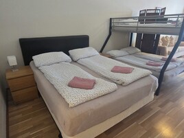 Stúdíóíbúð fyrir fjölskyldur | Rúmföt af bestu gerð, hljóðeinangrun, ókeypis vöggur/ungbarnarúm