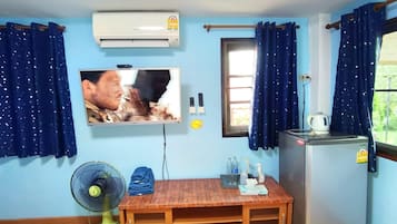 Bungalow for 2 People | Desk, free WiFi
