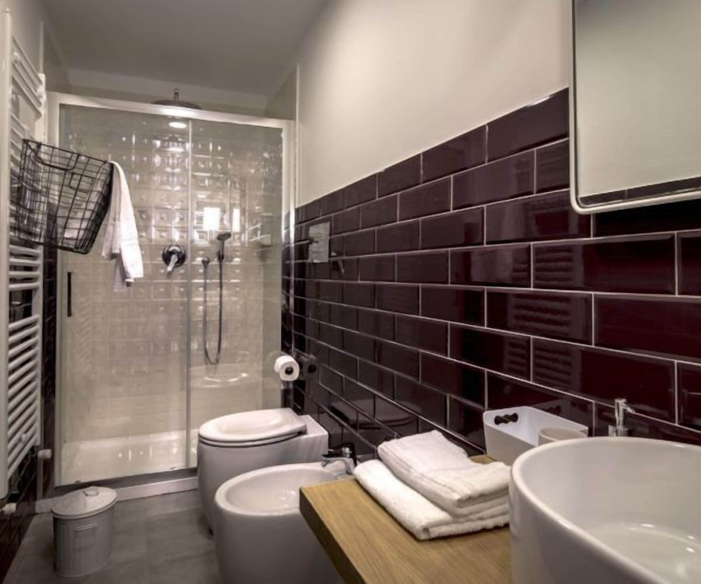 Photo - Ad Hoc Rooms