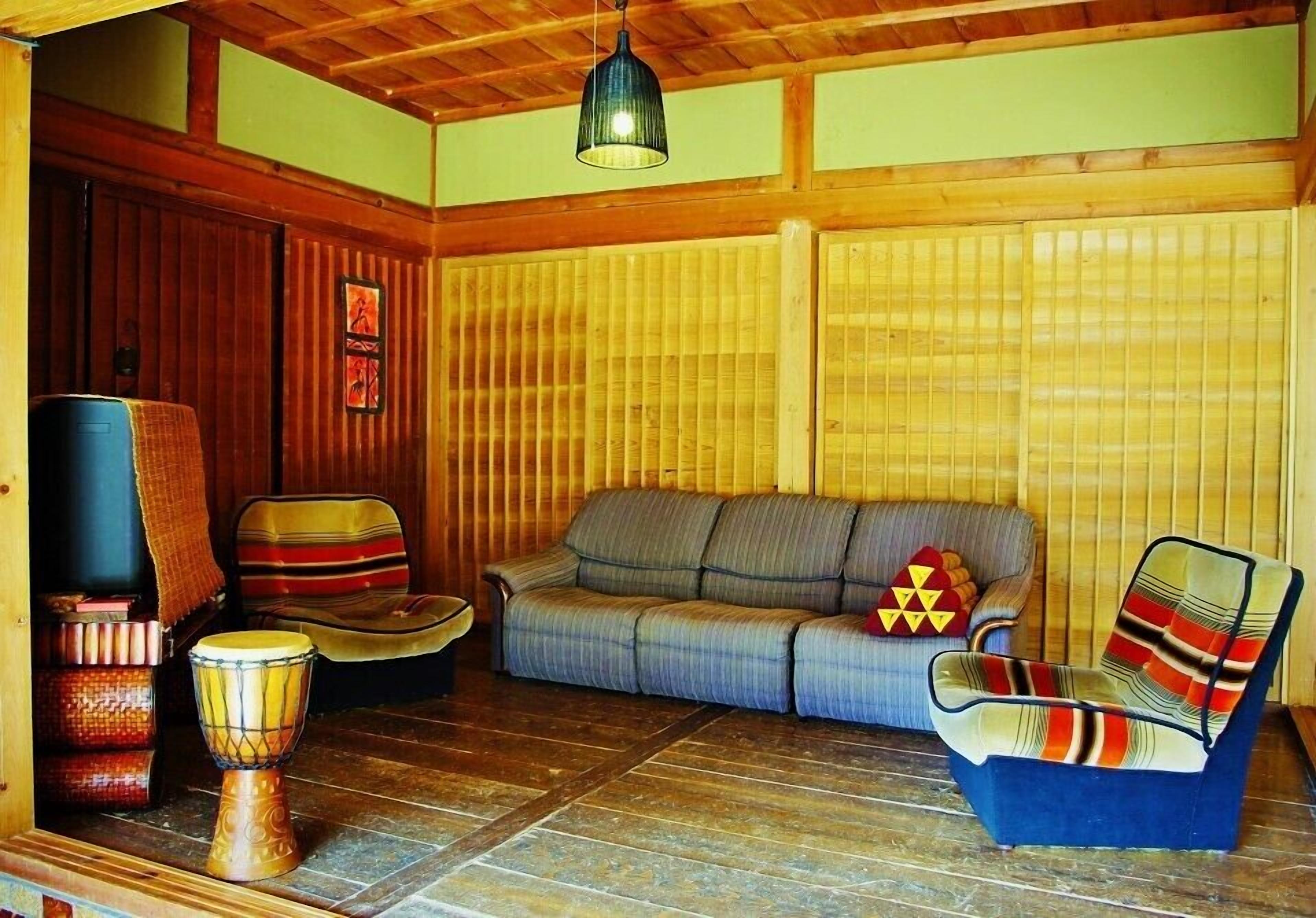 0B | 客廳 | 平面電視