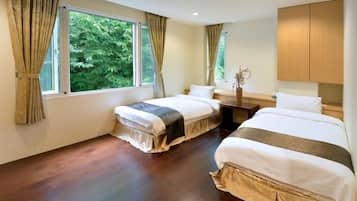 Standard Twin Room | Premium bedding, desk, blackout curtains, rollaway beds