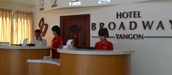 Hotel Broadway Yangon