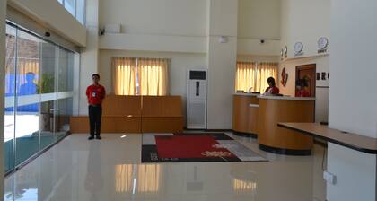 Hotel Broadway Yangon