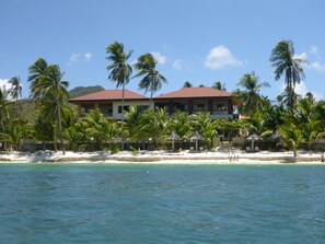 Private beach, white sand, free beach cabanas, sun-loungers