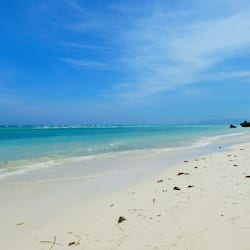 Private beach, white sand, free beach cabanas, sun-loungers