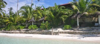 Island View Beachfront Resort